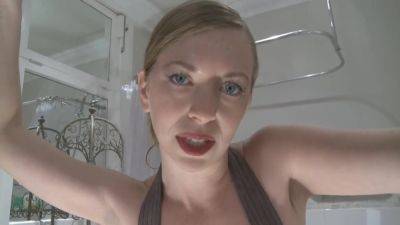 Below Me - upornia.com