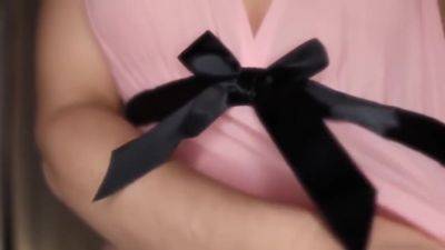 Brunette Solo Webcam Masturbation - hclips.com