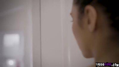 Teens Creampie Hookup Draws Unwanted Attention - videomanysex.com