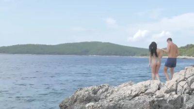 taissia and kristof cale - tell me wh - upornia.com