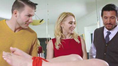 teen pussy gets shared at family orgy - upornia.com