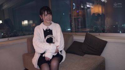 彼氏持ち清純ナースとの生ハメセックスをハメ撮り - senzuri.tube - Japan