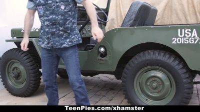 Hot Brunette Girlfriend Pounded Hard And Creampied By Boyfriend's Big Cock - sexu.com