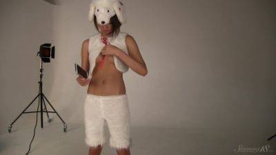 Lucy G Looking Ever So Sexy Dressed As A White Dog - txxx.com