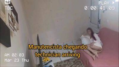 Housewife Home Alone Receives Maintenance Man! - hclips.com