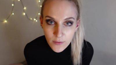 Submissive Slut Takes Four Cum Loads With Sofie Skye - hclips.com