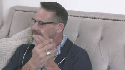 skinny teen lets step grandpa fuck her - upornia.com