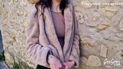 Cataleya Teste Pour Premiere Fois Une Grosse Bite 15 Min - upornia.com - France