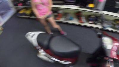 Tiny Pink Shirt - upornia.com