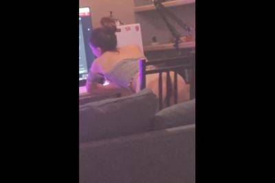 Me Quedo Un Finde En Casa De Lejana Del Norte 6 Min - hclips.com