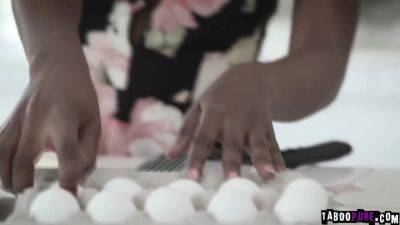 Noemie Give Up Her Anal Virginity - videomanysex.com