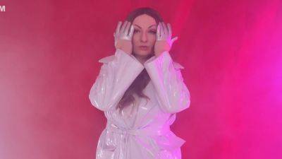 Arya Grander - Arya Grander - Asmr: Silver Leather Pvc Gloves - hclips.com