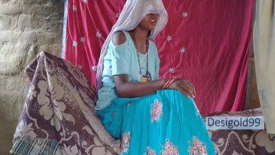 Husband Kaam Pe Gaya Patni Akele Ghar Per Devar Se Chudwai Hindi Audio - hclips.com - India