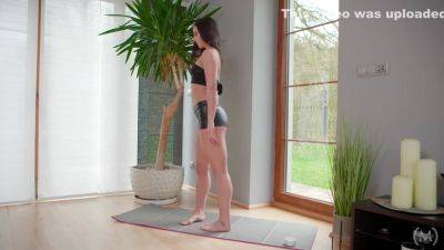Metartfilms Betzz Hot Yoga - upornia.com