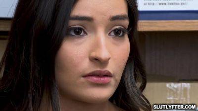 Emily Willis - Emily Willis - Officer Makes Sweet Twat On Hi - videomanysex.com