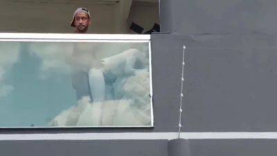 Employee Was Caught Having Sex With Boss In Broad So He Can Raise Her Salary - Day Light - hclips.com