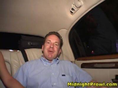 Cum slut sucking dick in the back of car - hotmovs.com