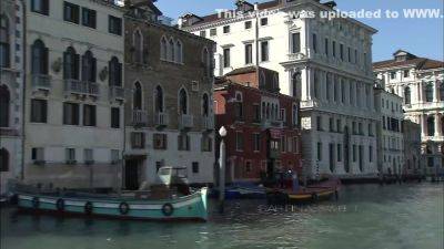 The Specialist - upornia.com