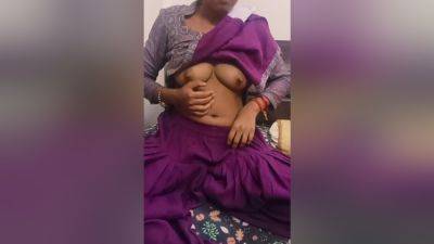 Hot Riya Bhabi Showing Big Boobs Hairy Pussy - Huge Boobs - desi-porntube.com - India