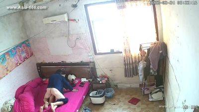 Hackers use the camera to remote monitoring of a lover's home life.592 - hclips.com - China