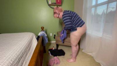 Fat Whore Takes A Cock In Her Holes While You Watch And Lick The Cum From Her Cunt - upornia.com