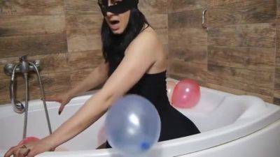 Adventures Of Milfycalla Ep 40 My Balloon Fetish - hclips.com