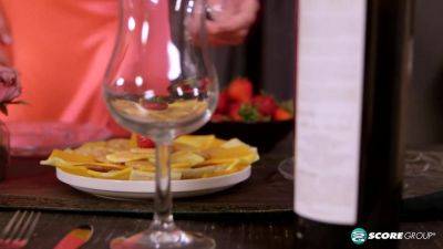 Man oh Manning! - hotmovs.com