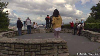 Teen Sucks Huge Dick In Public - videomanysex.com