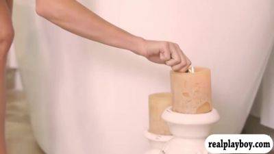 Khloe - Luscious Hottie Posed Naked On The Bathtub With Khloe Terae - videomanysex.com