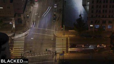 Hot Babe Craves Black Cock - hotmovs.com