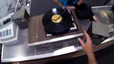 Tattooed Beauty - hotmovs.com