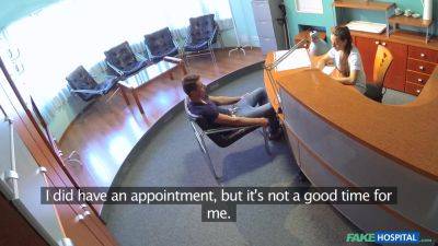 2 - Fkehospital - Mea Melone - hclips.com