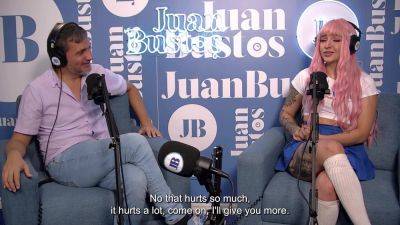 How To Get A Squirt With A Double Fuck Pinkhead Girl Juan Bustos Podcast - hclips.com