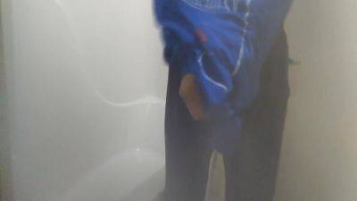 Golden Shower 6 Min - hclips.com