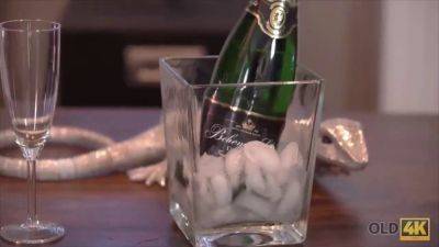 Watch young secretary Kittina get her brains screwed out by her old boss in the mountains - sexu.com