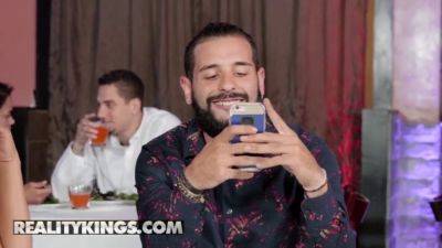 Rose Monroe - Duncan Saint - Rose Monroe & Duncan Saint get down & dirty with a hung waiter in HD - sexu.com