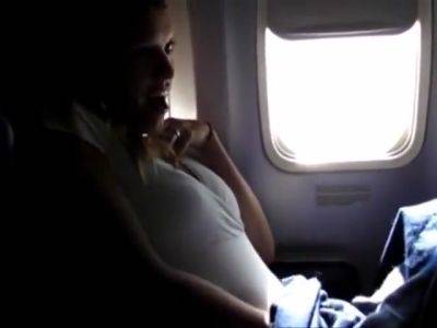 Girl Is Fingering While Flying - hclips.com