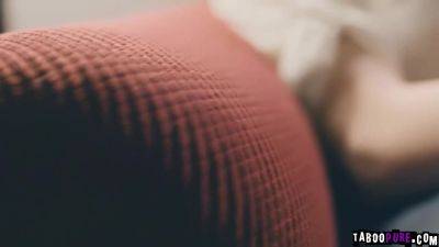 Is Deans Cock Sucking Slut Girlfriend - videomanysex.com