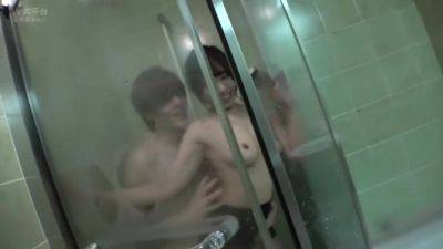 300mium-908 [sub] Im Slacking Off On A Trip With The C P6 - videomanysex.com - Japan