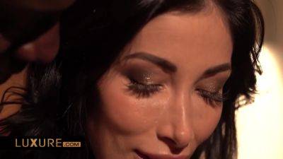 Surprise Xxl For - hotmovs.com