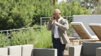 Chloe - real estate babe chloe amour gets anal - upornia.com