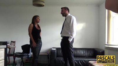 Kinky Slut Blows Pascal Whites Pole - hotmovs.com