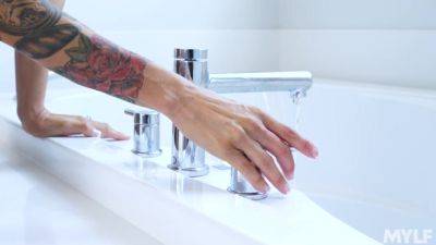 Track And Feel - MYLF - hotmovs.com