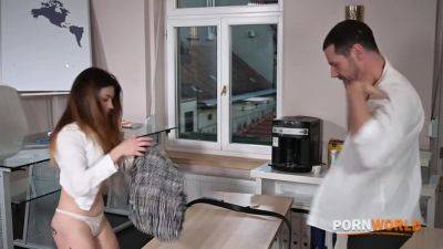 Teacher Valentina La Piedra Takes Dp Pounding - videomanysex.com