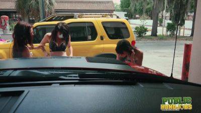 Public Handjobs Sexy Wet Fivesome Car Wash - txxx.com