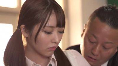 06783 Beautiful girl in agony - hclips.com - Japan