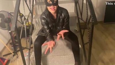 Adventures Of Milfycalla Ep 18 Batmans Bitch Return Long Version - hclips.com - France