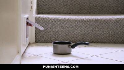 Evie - Evie Olson submits to her master's rough punishment & takes a huge cock in her tight ass - sexu.com