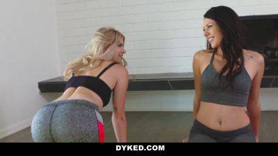 Blonde lesbo gets fingered, asslicked, and dyked by yoga teacher's friend in spandex - sexu.com