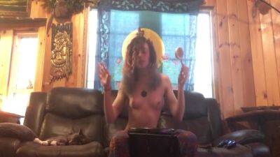 Topless Tune Time - hclips.com